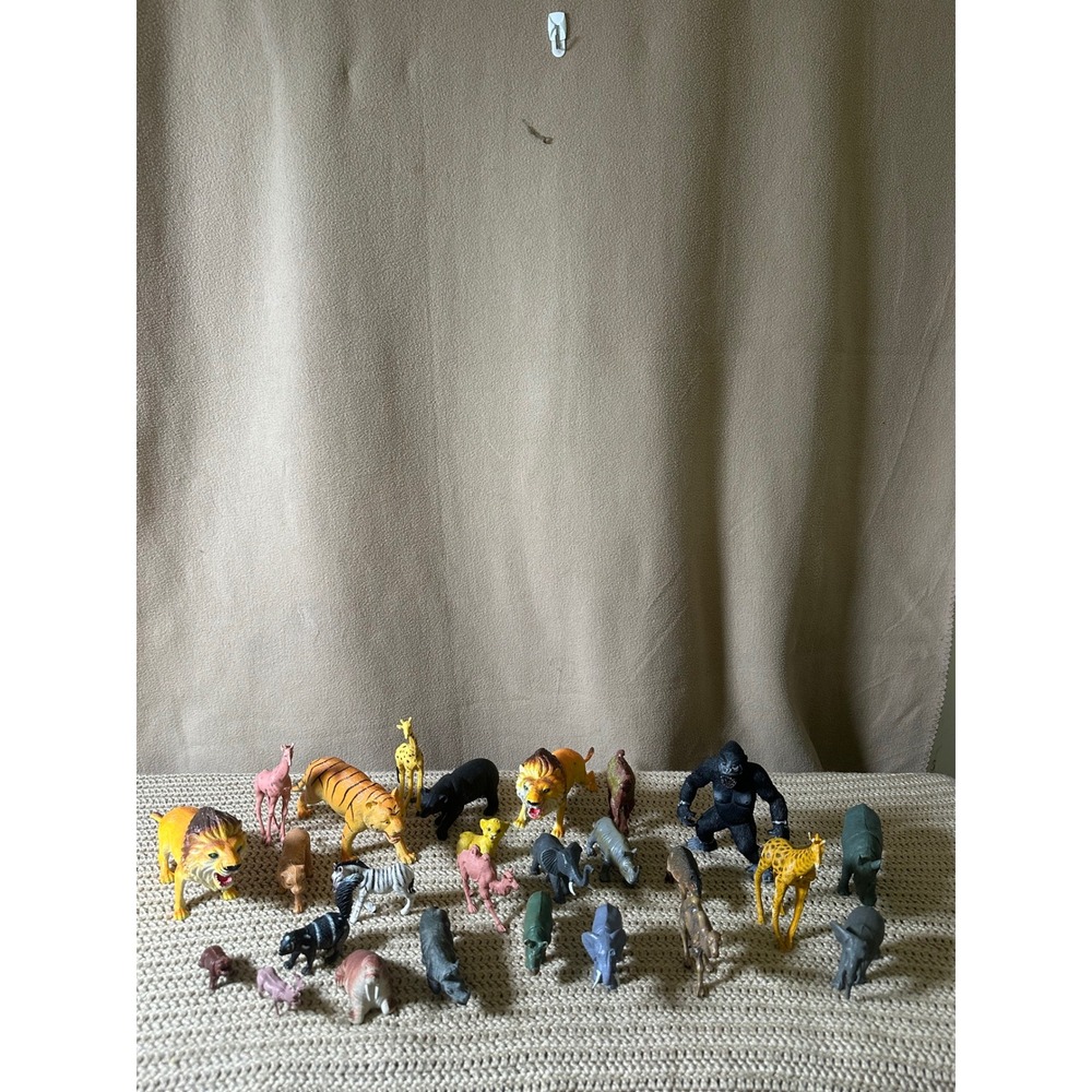 Mixed Lot 20+ Plastic Wild Safari Jungle Animal Figurines Lion Tiger Elephant
